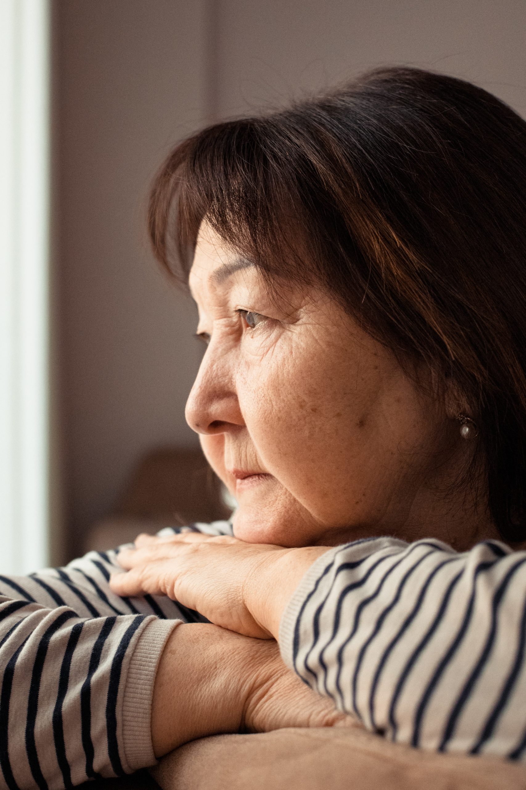 Social Isolation Linked to Lower Brain Volume